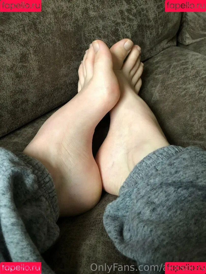 alixsoles Onlyfans Photo Gallery 