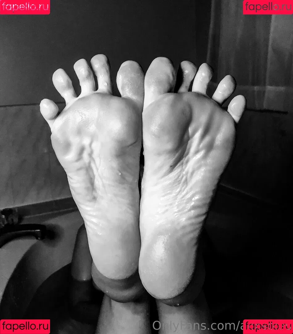 alixsoles Onlyfans Photo Gallery 