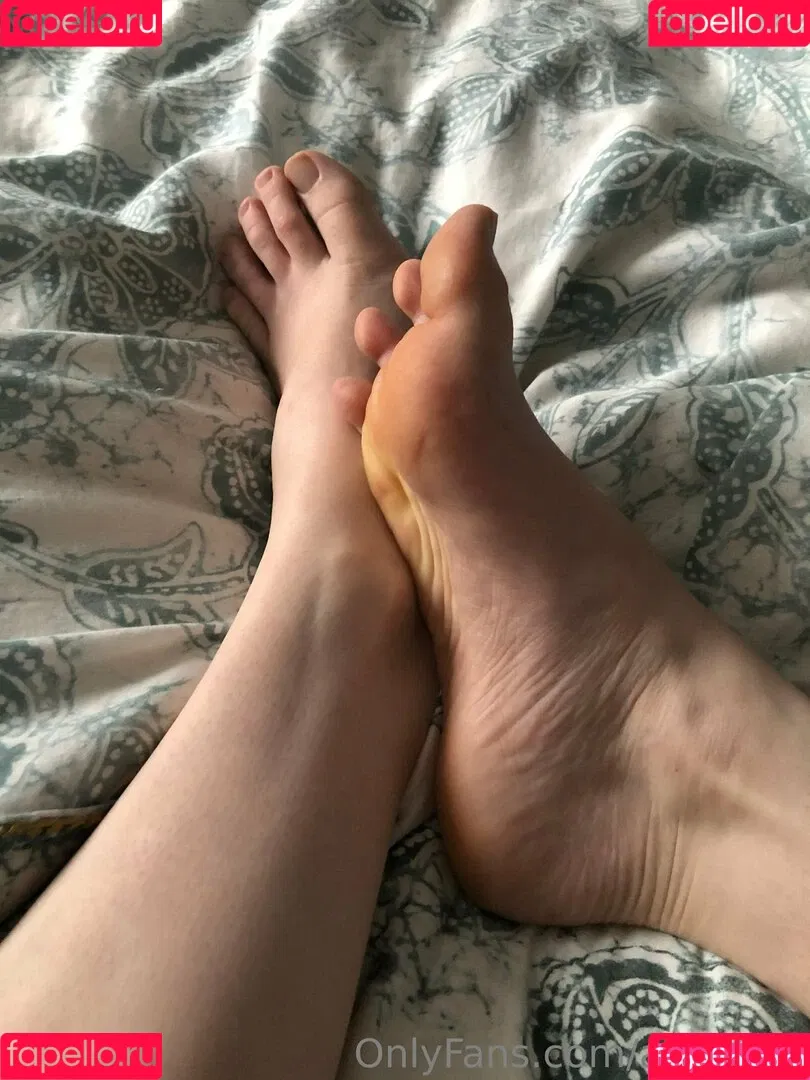 alixsoles Onlyfans Photo Gallery 
