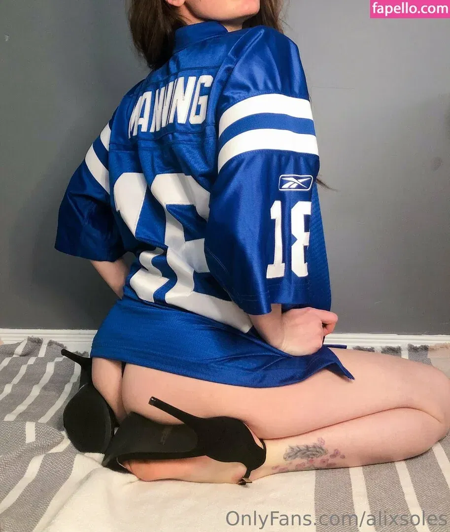 alixsoles Onlyfans Photo Gallery 