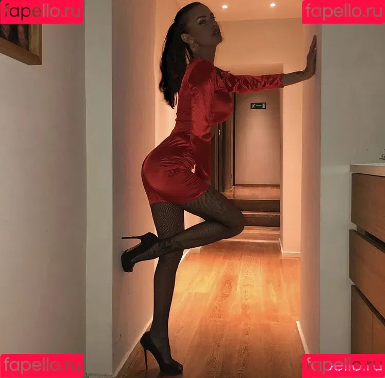 Antonella Mosetti Onlyfans Photo Gallery 