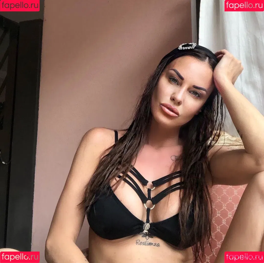 Antonella Mosetti Onlyfans Photo Gallery 