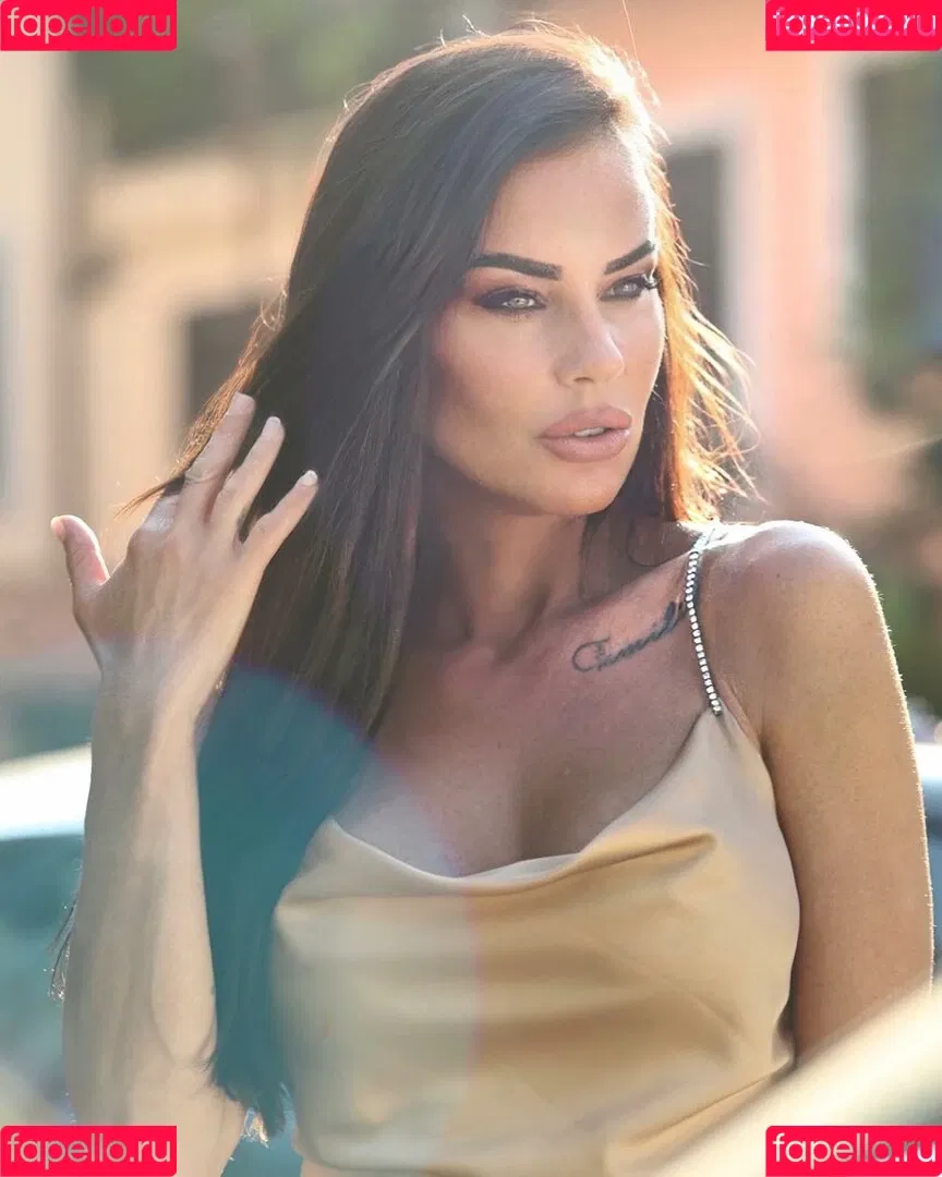 Antonella Mosetti Onlyfans Photo Gallery 