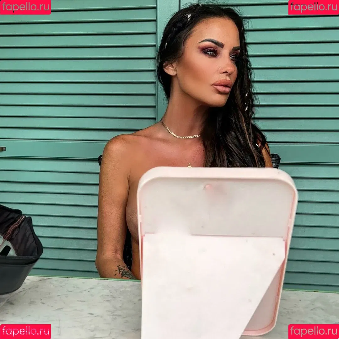 Antonella Mosetti Onlyfans Photo Gallery 
