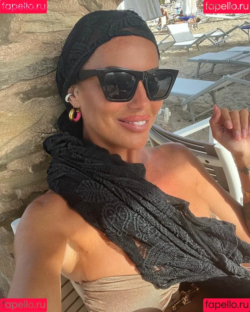 Antonella Mosetti Onlyfans Photo Gallery 