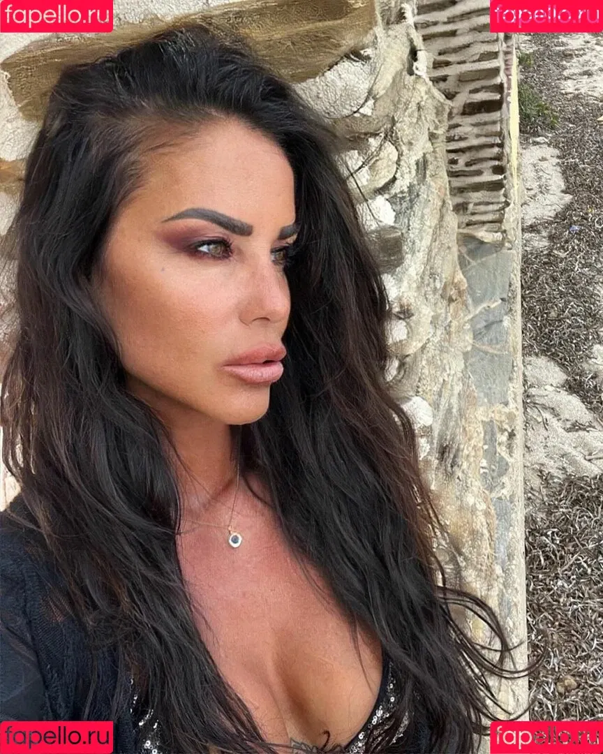 Antonella Mosetti Onlyfans Photo Gallery 