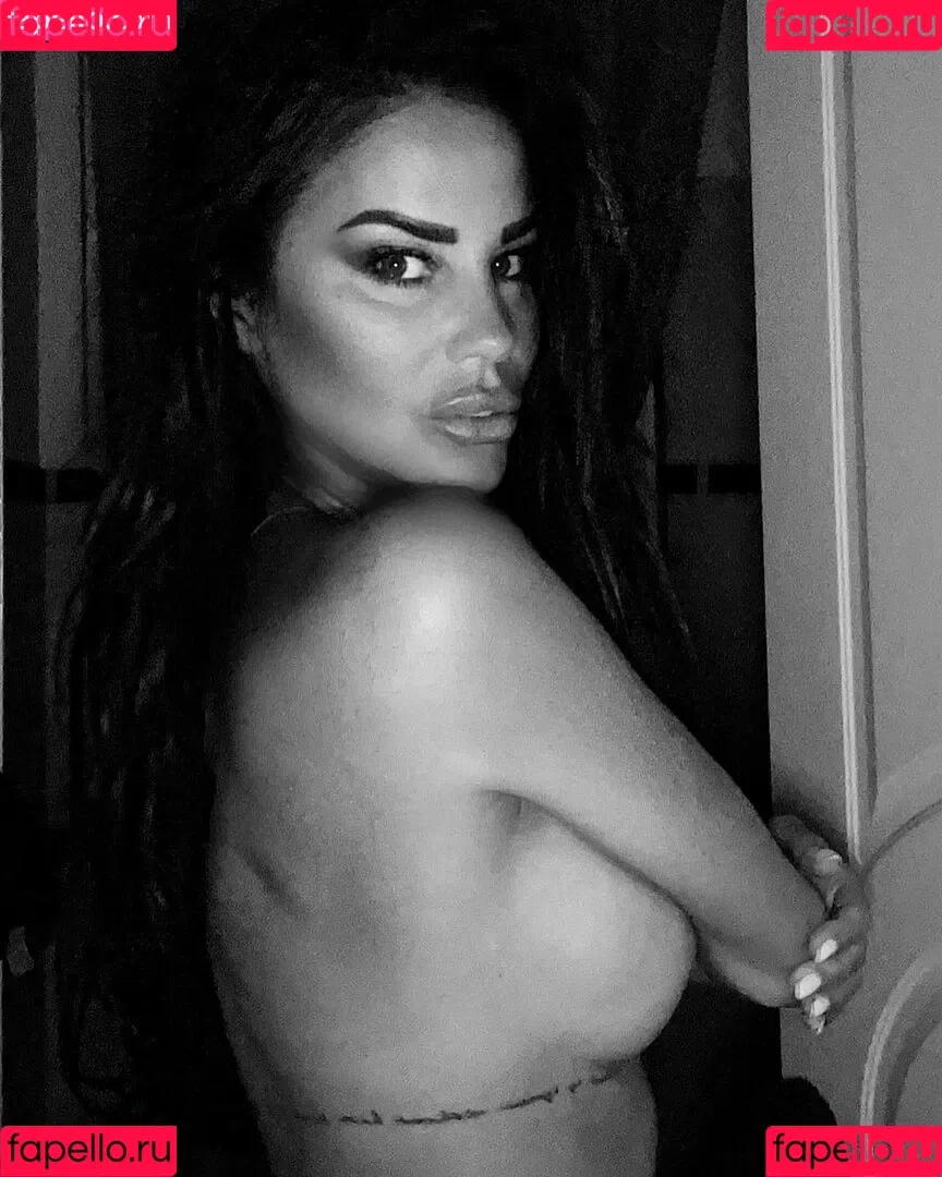 Antonella Mosetti Onlyfans Photo Gallery 