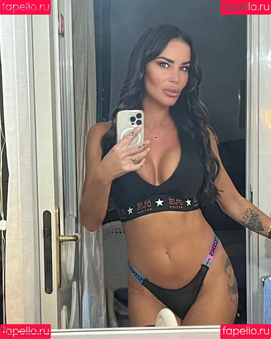 Antonella Mosetti Onlyfans Photo Gallery 