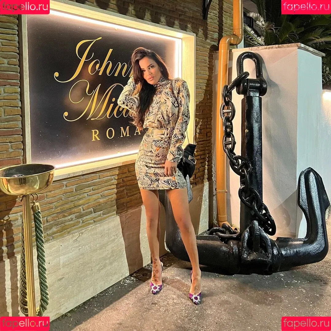 Antonella Mosetti Onlyfans Photo Gallery 