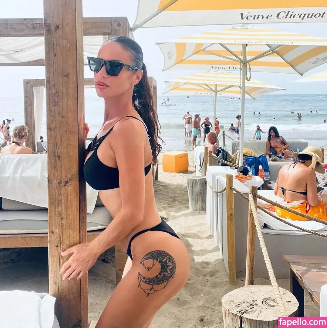 Antonella Mosetti Onlyfans Photo Gallery 