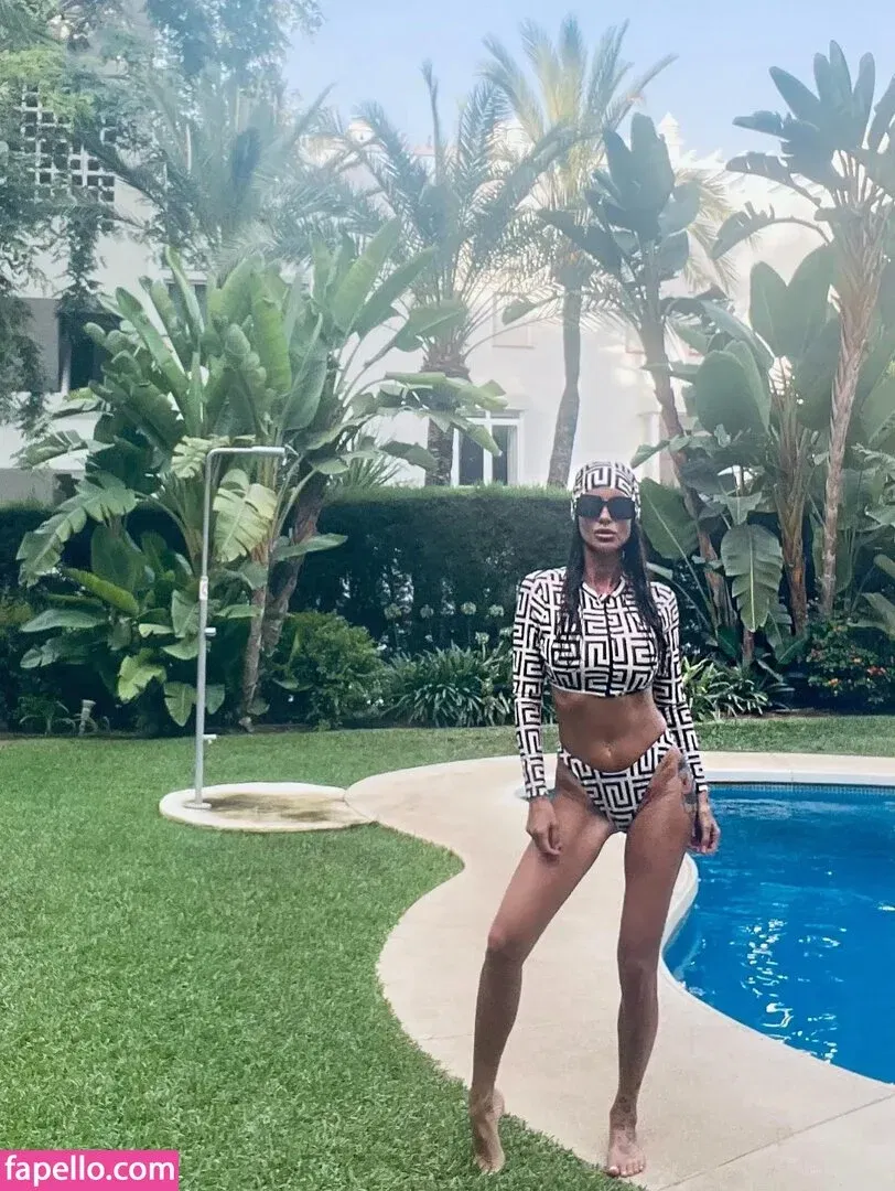 Antonella Mosetti Onlyfans Photo Gallery 