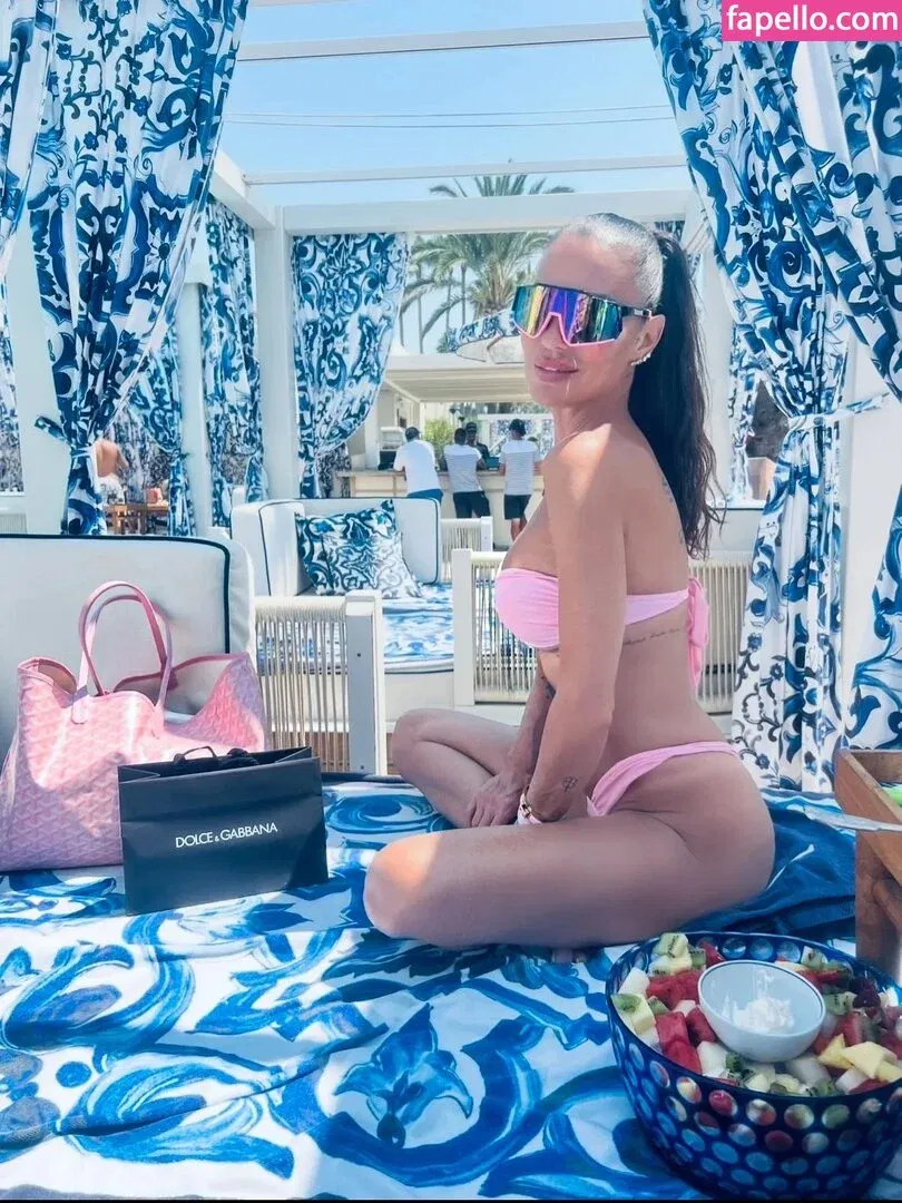 Antonella Mosetti Onlyfans Photo Gallery 