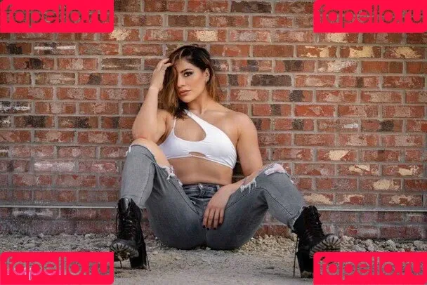 Raquel Rodriguez Onlyfans Photo Gallery 