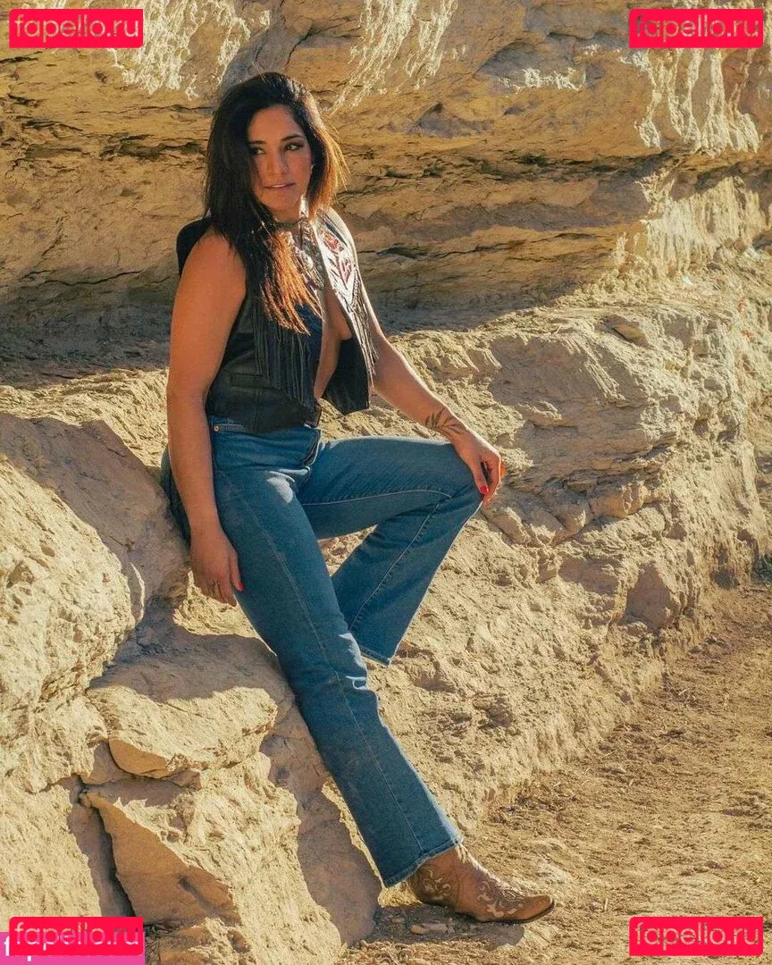 Raquel Rodriguez Onlyfans Photo Gallery 