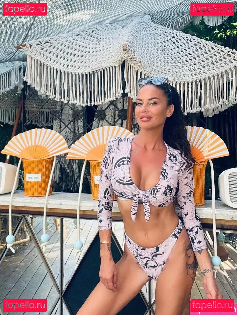 Antonella Mosetti Onlyfans Photo Gallery 