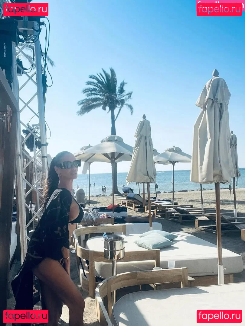 Antonella Mosetti Onlyfans Photo Gallery 