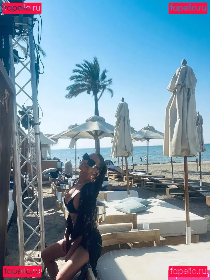 Antonella Mosetti Onlyfans Photo Gallery 