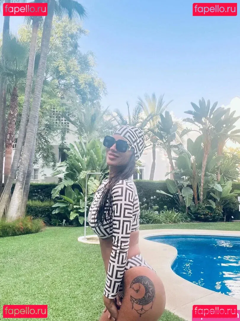 Antonella Mosetti Onlyfans Photo Gallery 