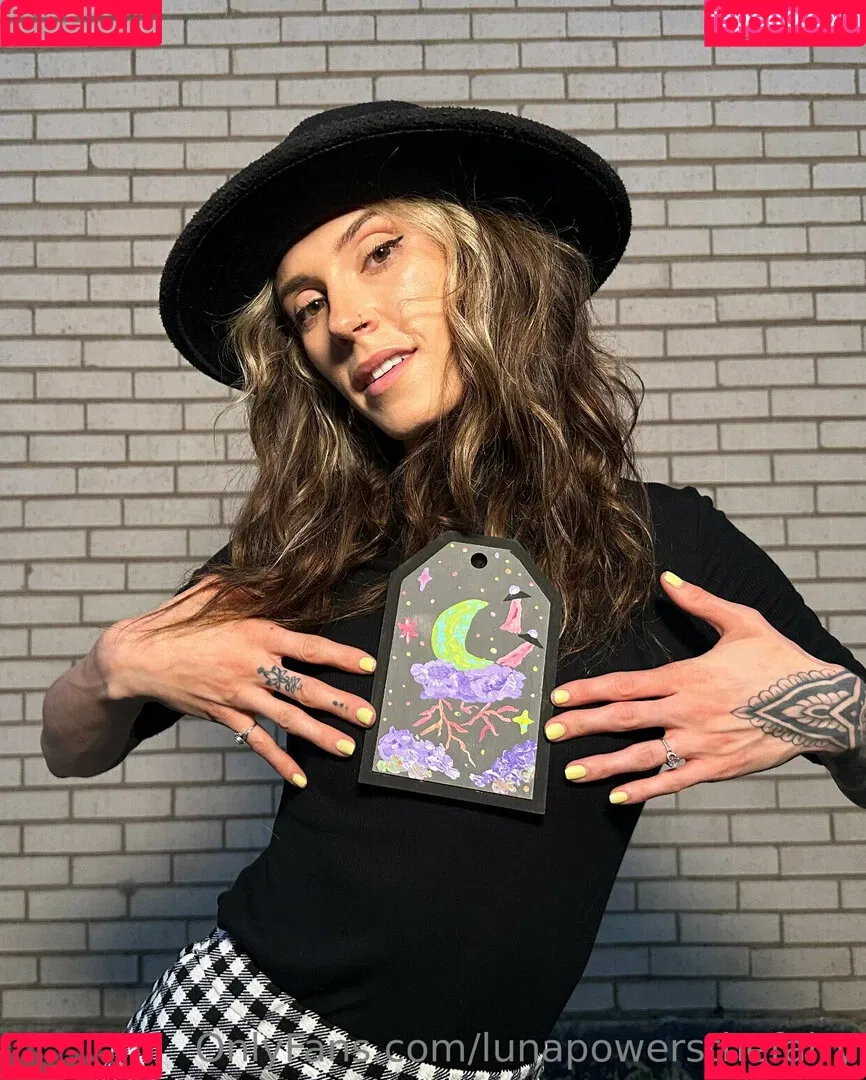 lunapowersthefairy Onlyfans Photo Gallery 