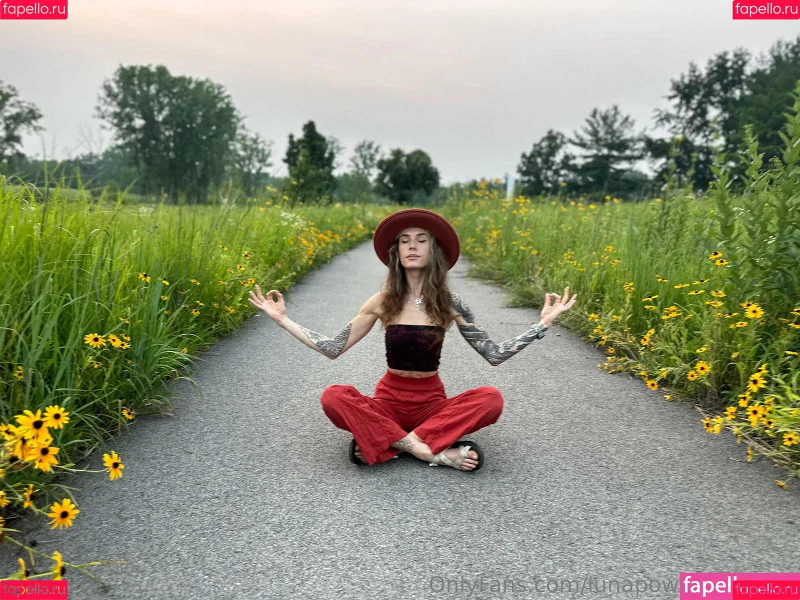 lunapowersthefairy Onlyfans Photo Gallery 