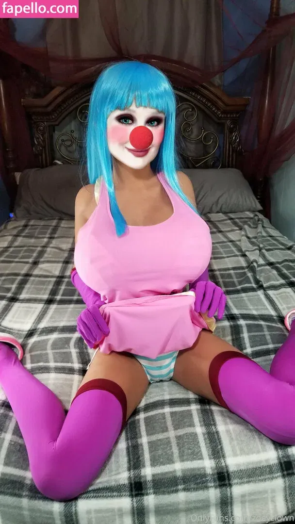 zoeyclown Onlyfans Photo Gallery 
