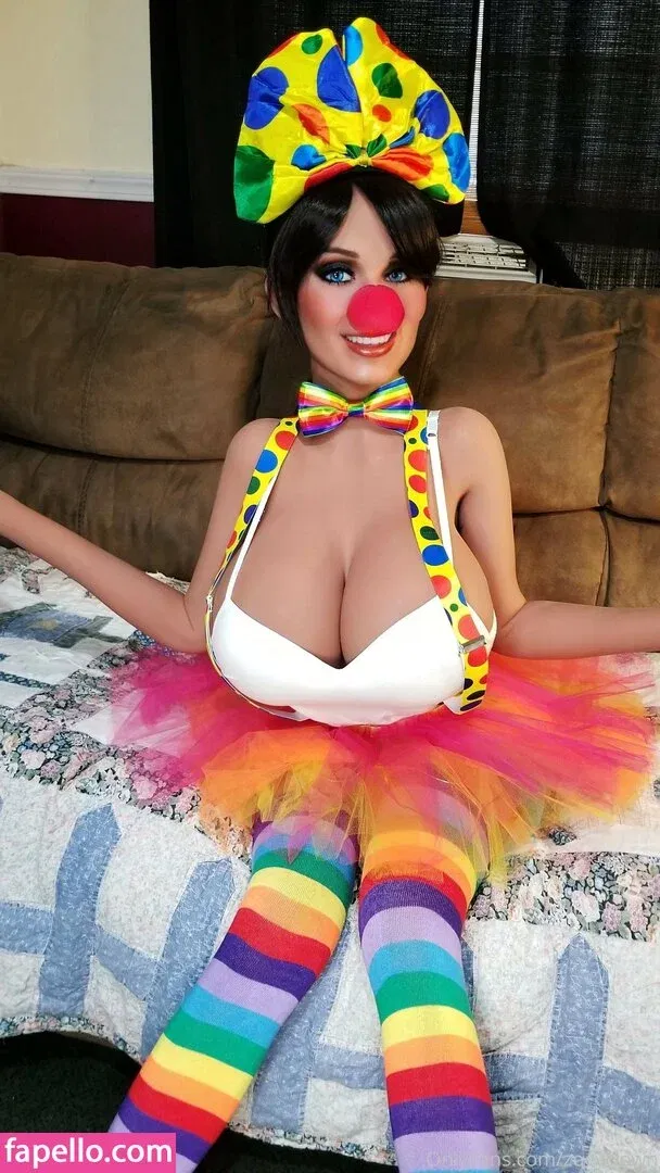 zoeyclown Onlyfans Photo Gallery 