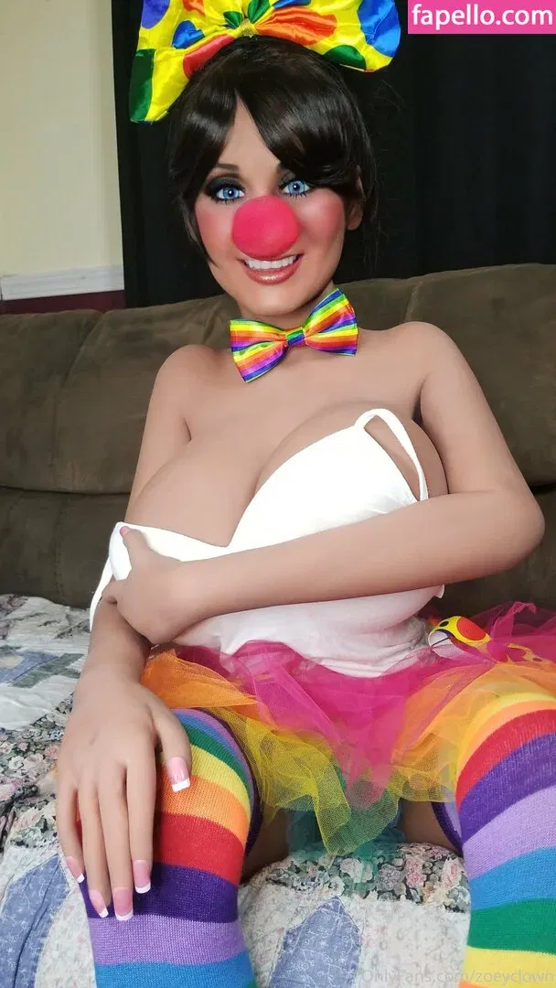 zoeyclown Onlyfans Photo Gallery 