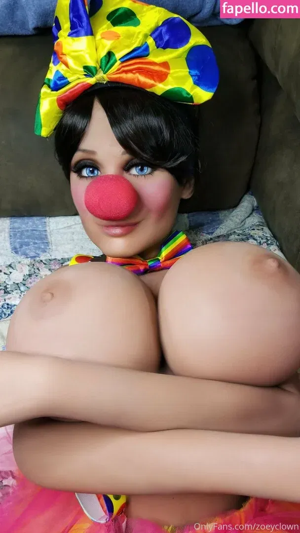 zoeyclown Onlyfans Photo Gallery 