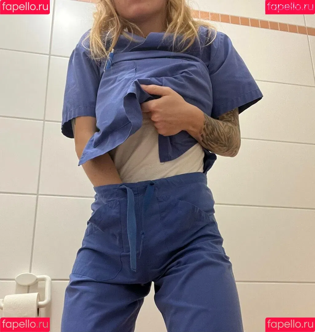 Nurselayla Onlyfans Photo Gallery 