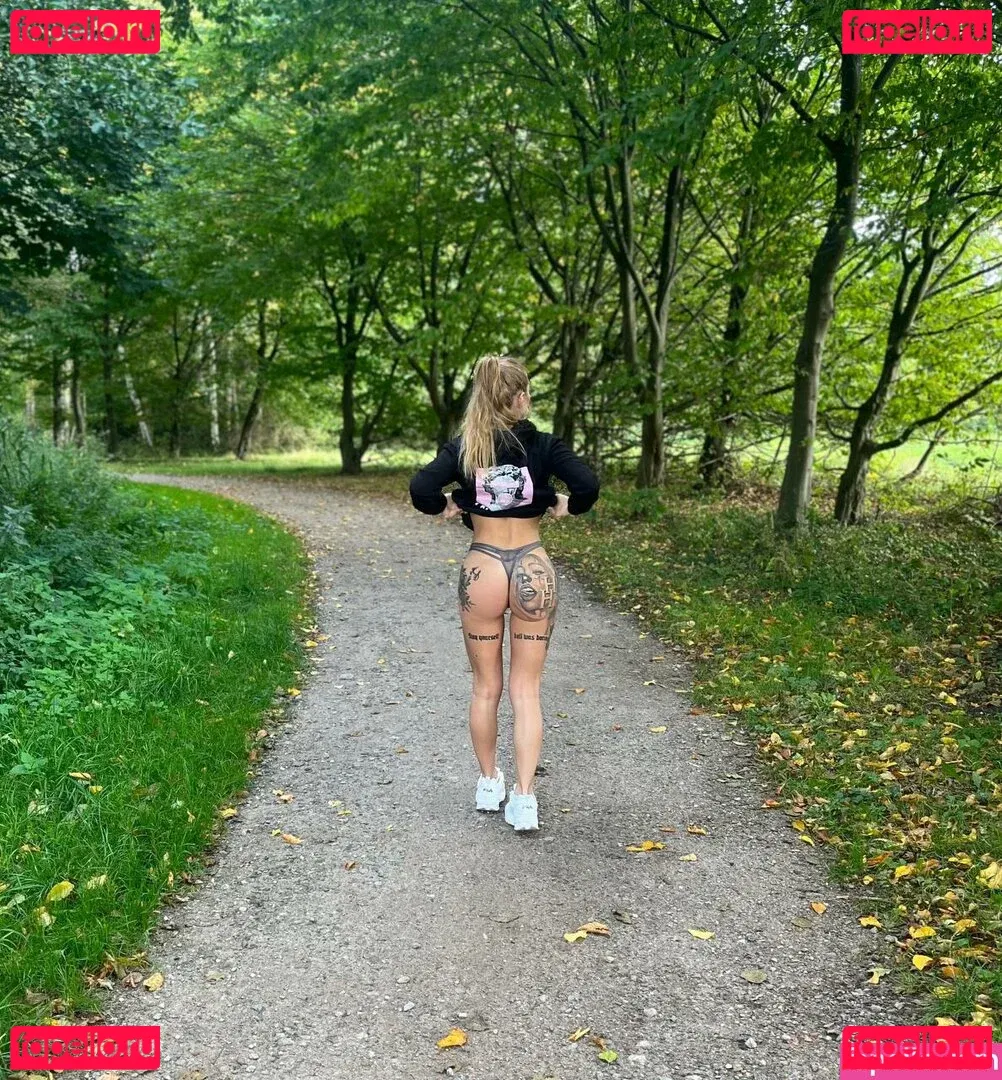 Nurselayla Onlyfans Photo Gallery 