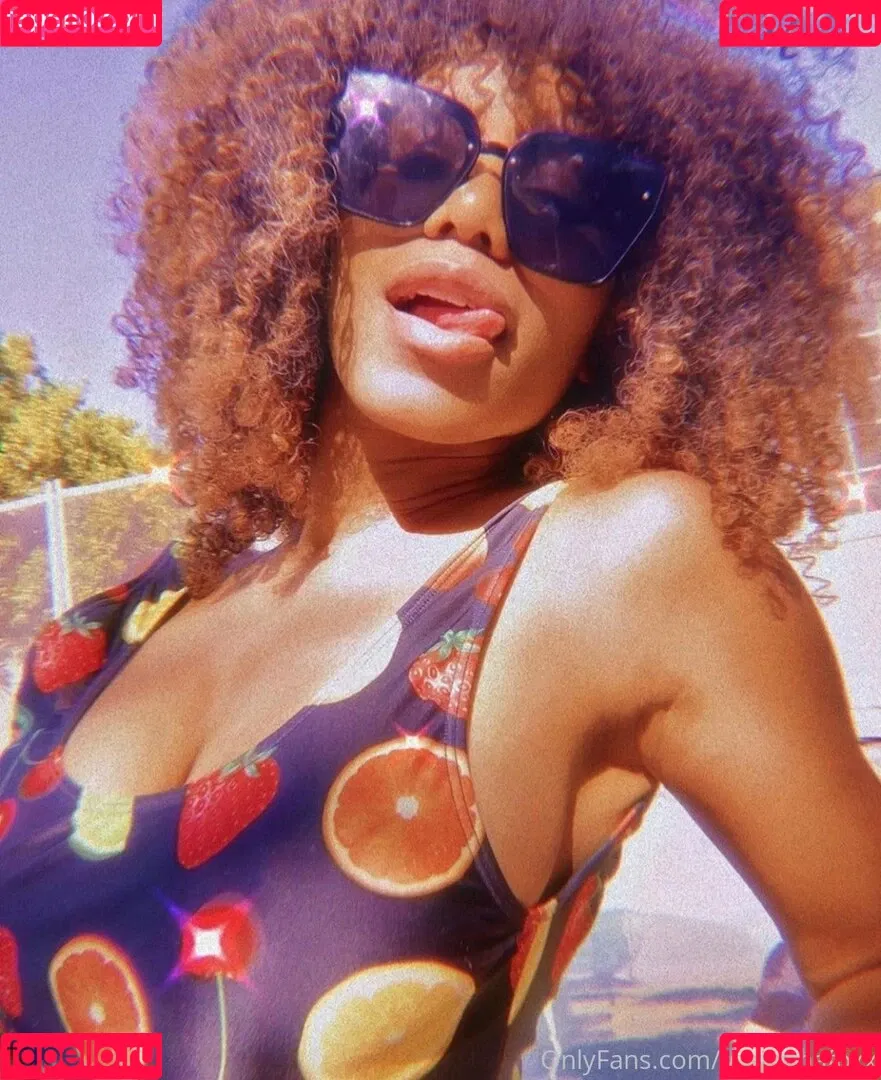 Thejennafoxx Onlyfans Photo Gallery 
