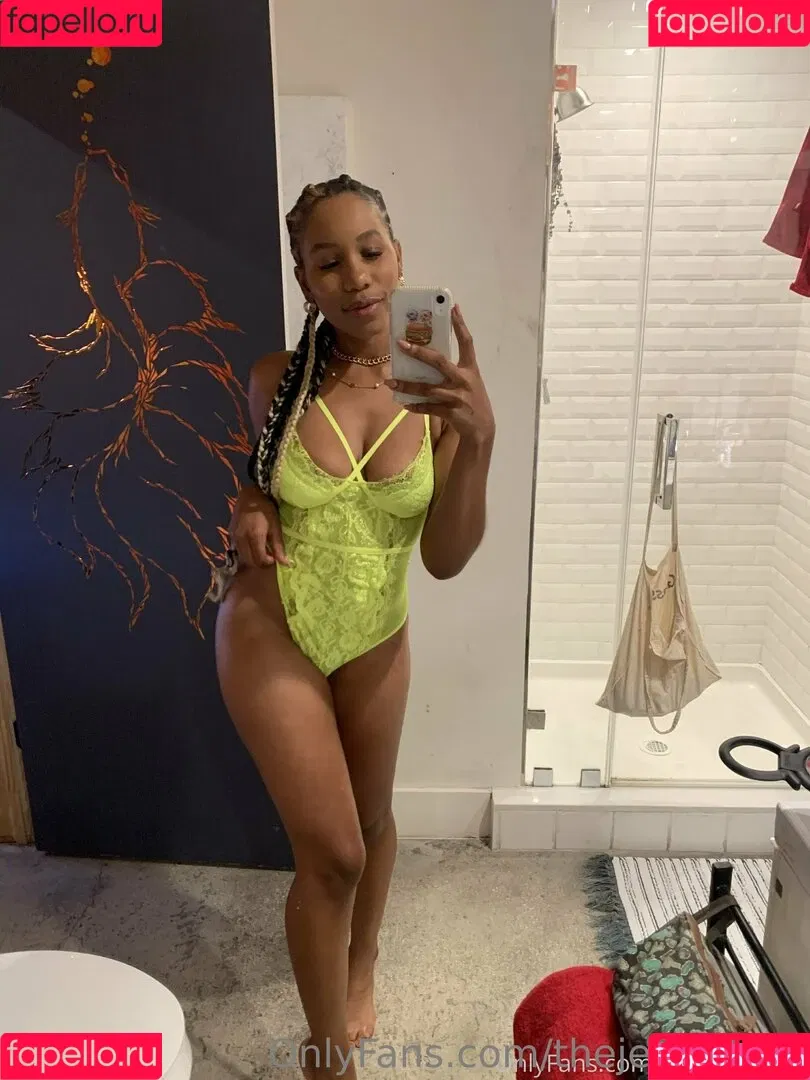 Thejennafoxx Onlyfans Photo Gallery 