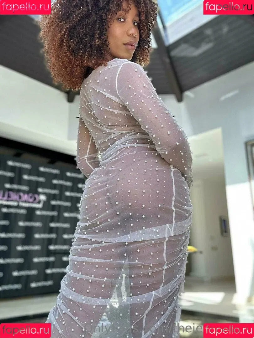 Thejennafoxx Onlyfans Photo Gallery 