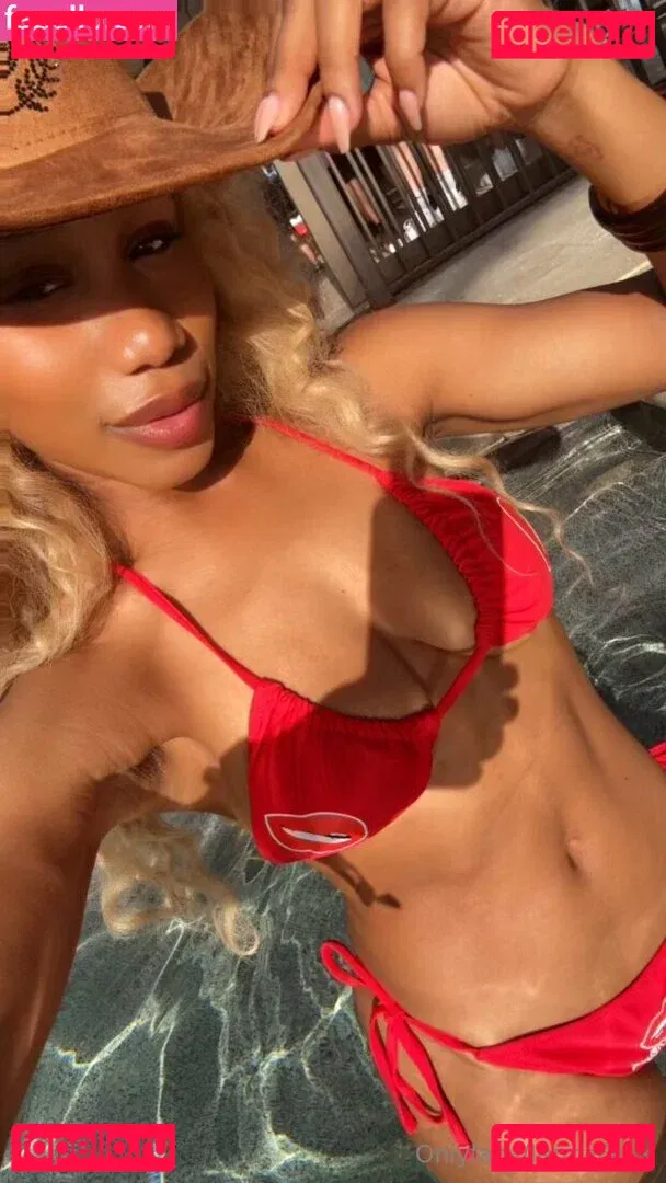 Thejennafoxx Onlyfans Photo Gallery 