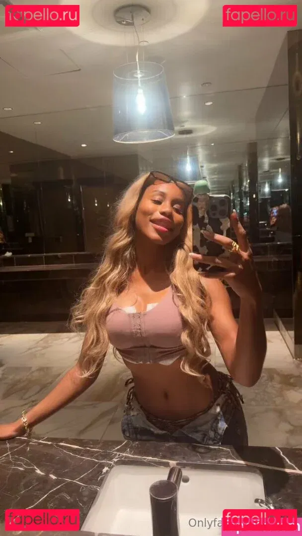 Thejennafoxx Onlyfans Photo Gallery 