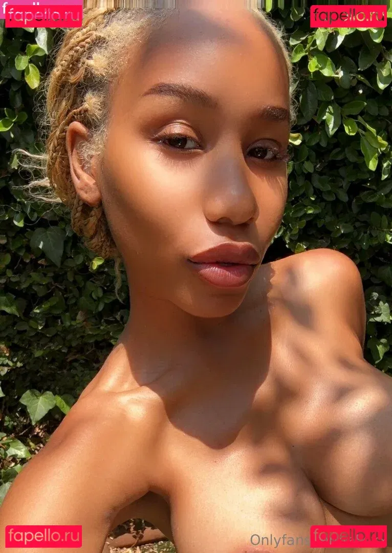 Thejennafoxx Onlyfans Photo Gallery 