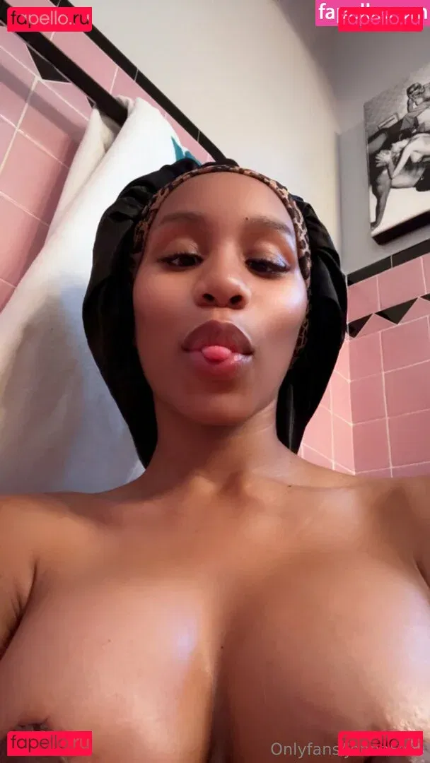 Thejennafoxx Onlyfans Photo Gallery 