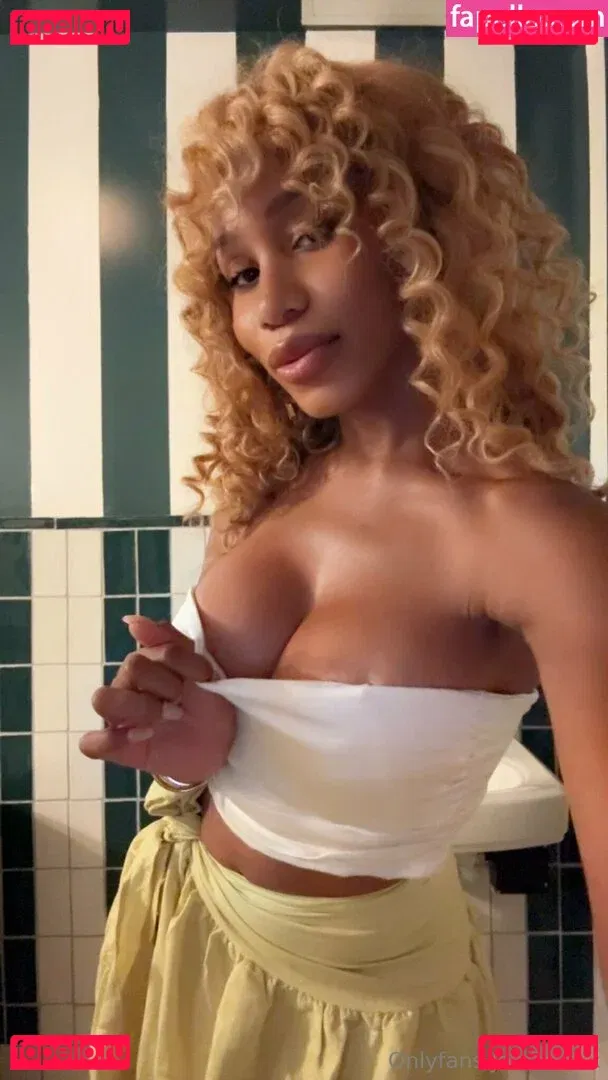 Thejennafoxx Onlyfans Photo Gallery 