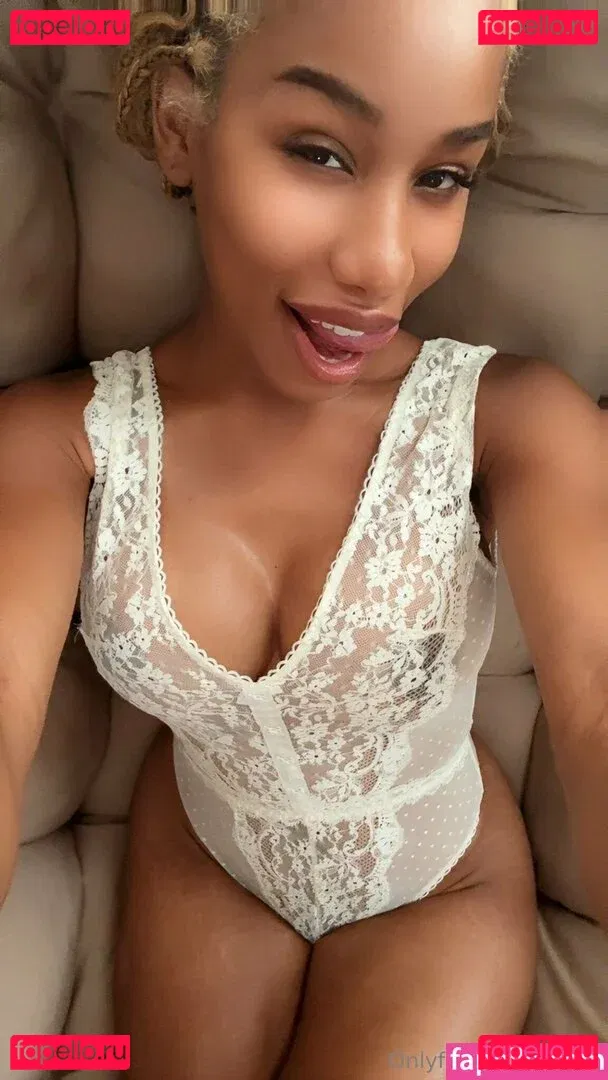 Thejennafoxx Onlyfans Photo Gallery 