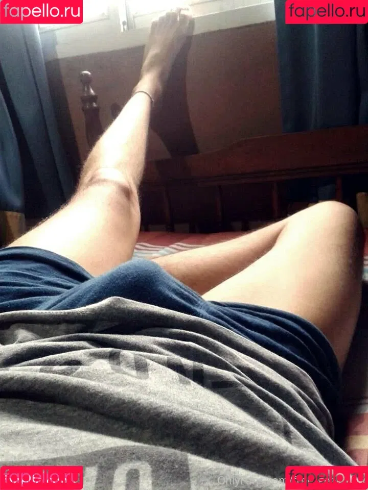 free_geek_boy Onlyfans Photo Gallery 
