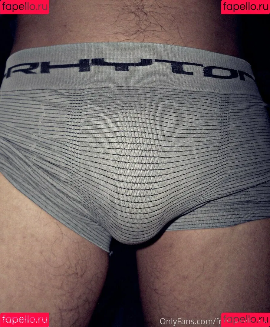 free_geek_boy Onlyfans Photo Gallery 