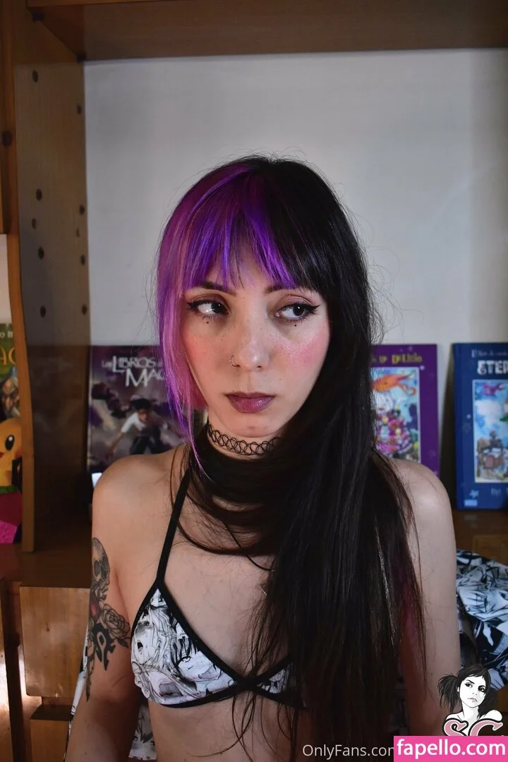 free_geek_boy Onlyfans Photo Gallery 