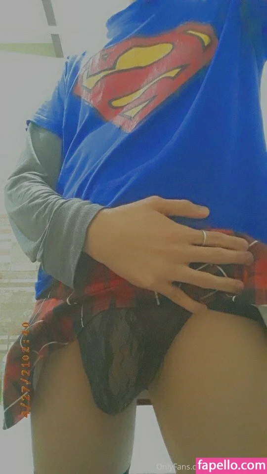 free_geek_boy Onlyfans Photo Gallery 