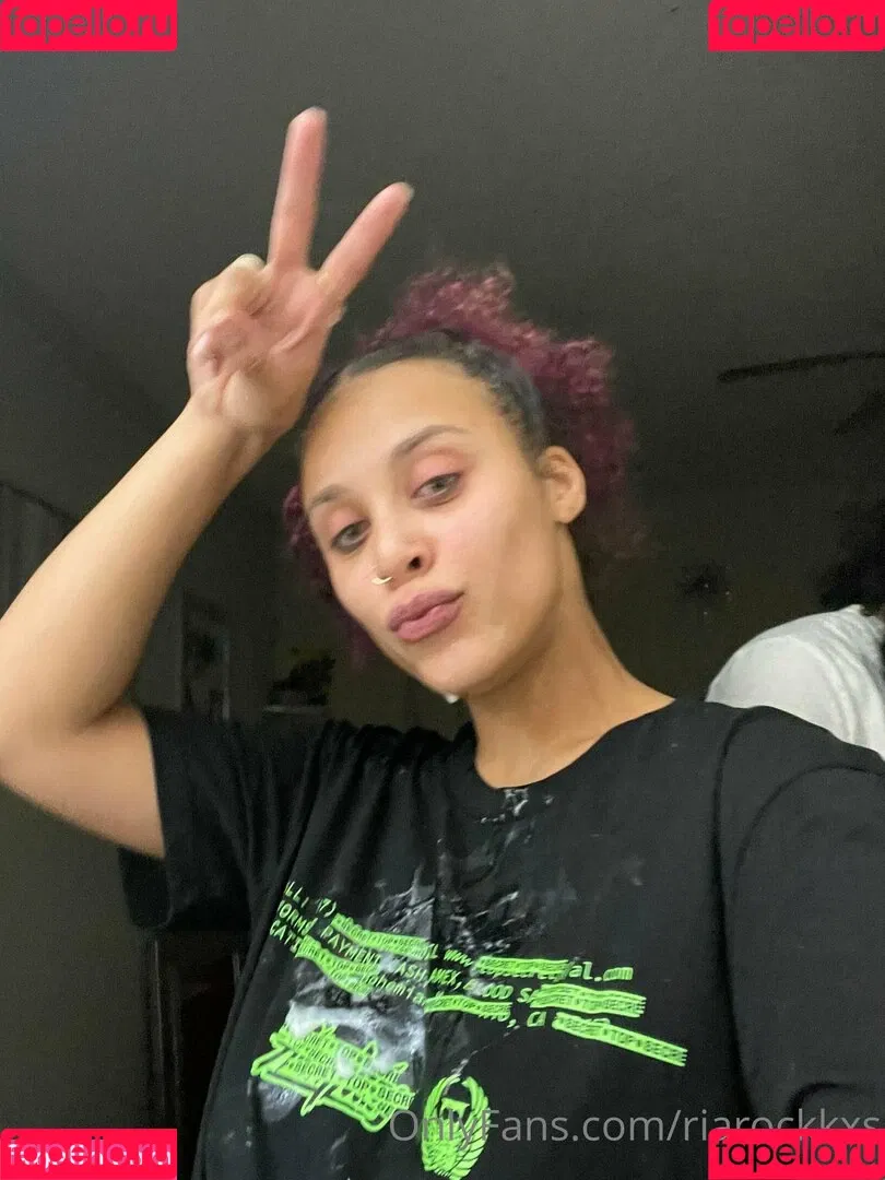 riarockkxs Onlyfans Photo Gallery 