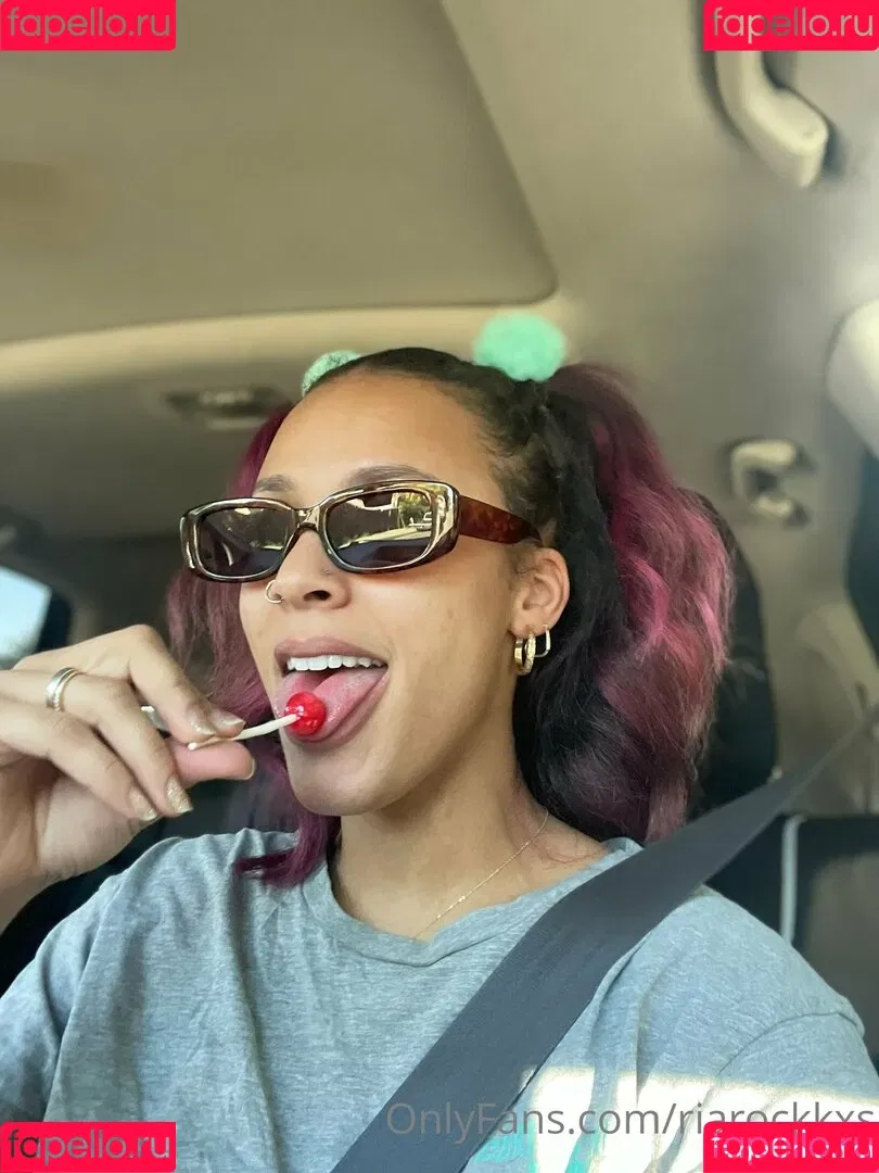 riarockkxs Onlyfans Photo Gallery 
