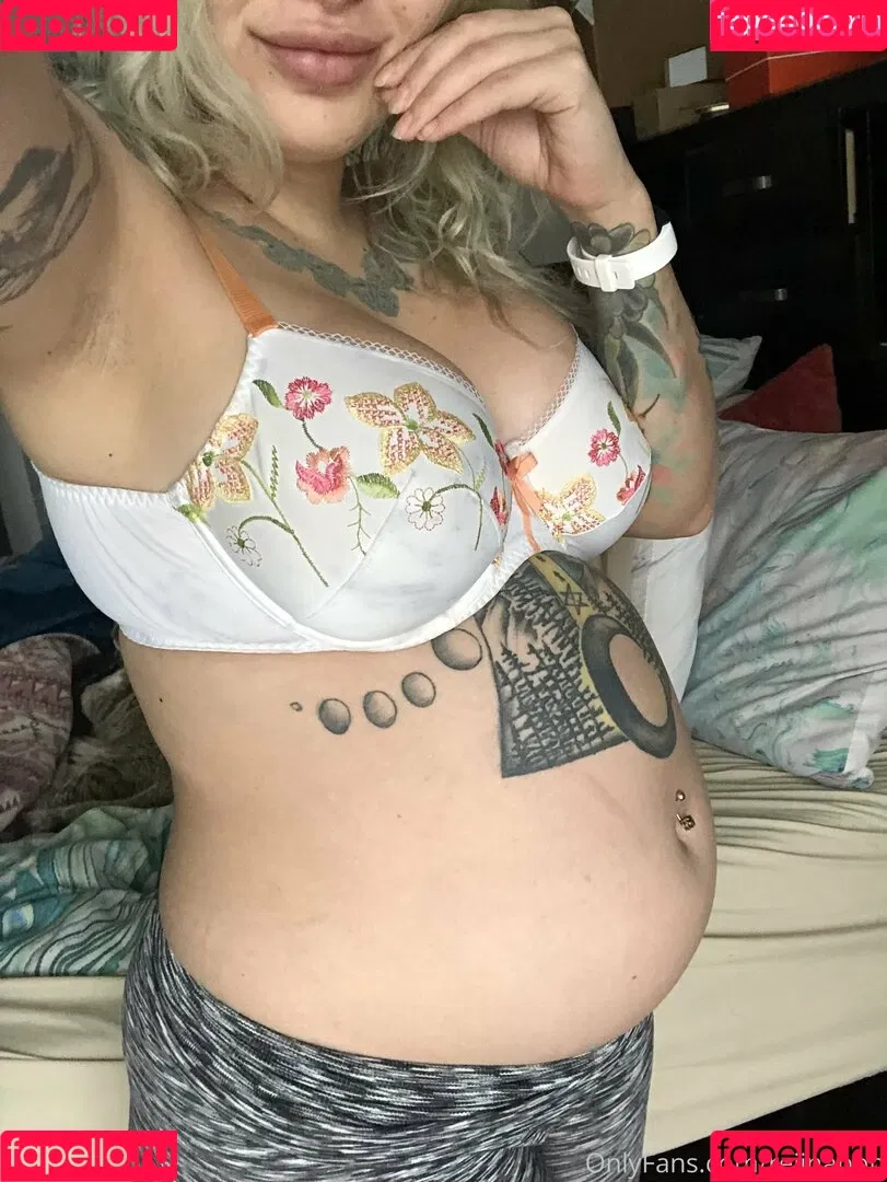 Reiinapop Onlyfans Photo Gallery 