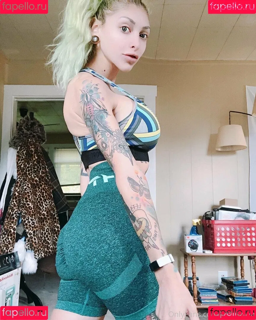Reiinapop Onlyfans Photo Gallery 