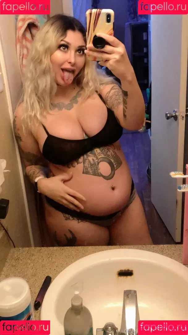 Reiinapop Onlyfans Photo Gallery 