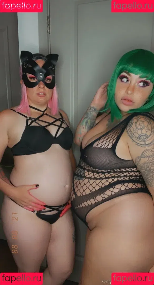 Reiinapop Onlyfans Photo Gallery 