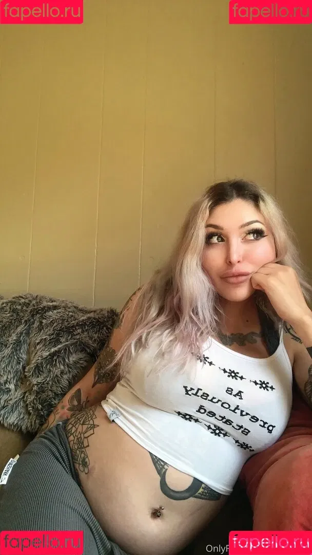 Reiinapop Onlyfans Photo Gallery 